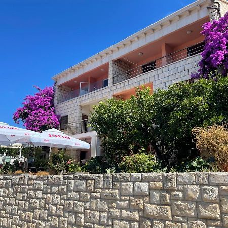 St. Nicholas Rooms Hvar Town Exteriör bild