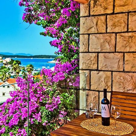 St. Nicholas Rooms Hvar Town Exteriör bild
