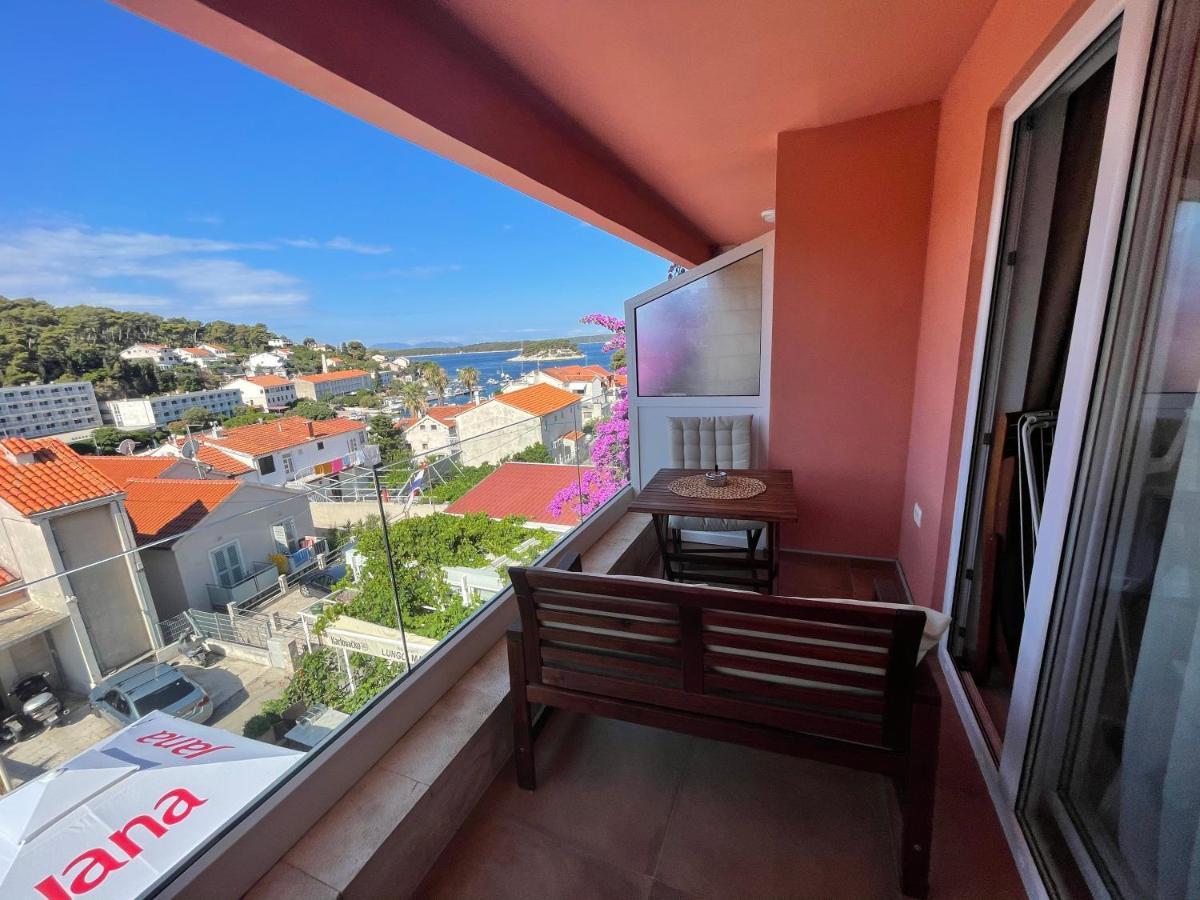 St. Nicholas Rooms Hvar Town Exteriör bild