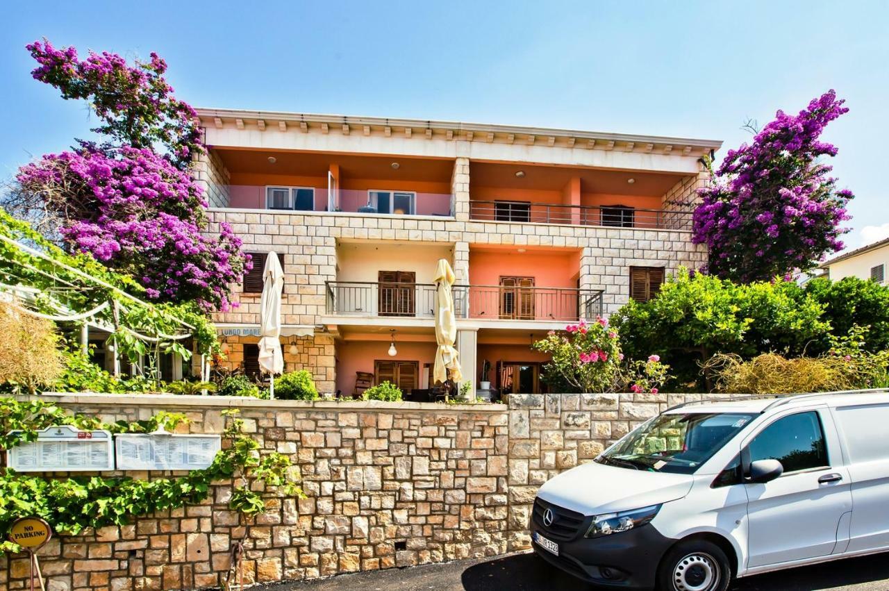 St. Nicholas Rooms Hvar Town Exteriör bild